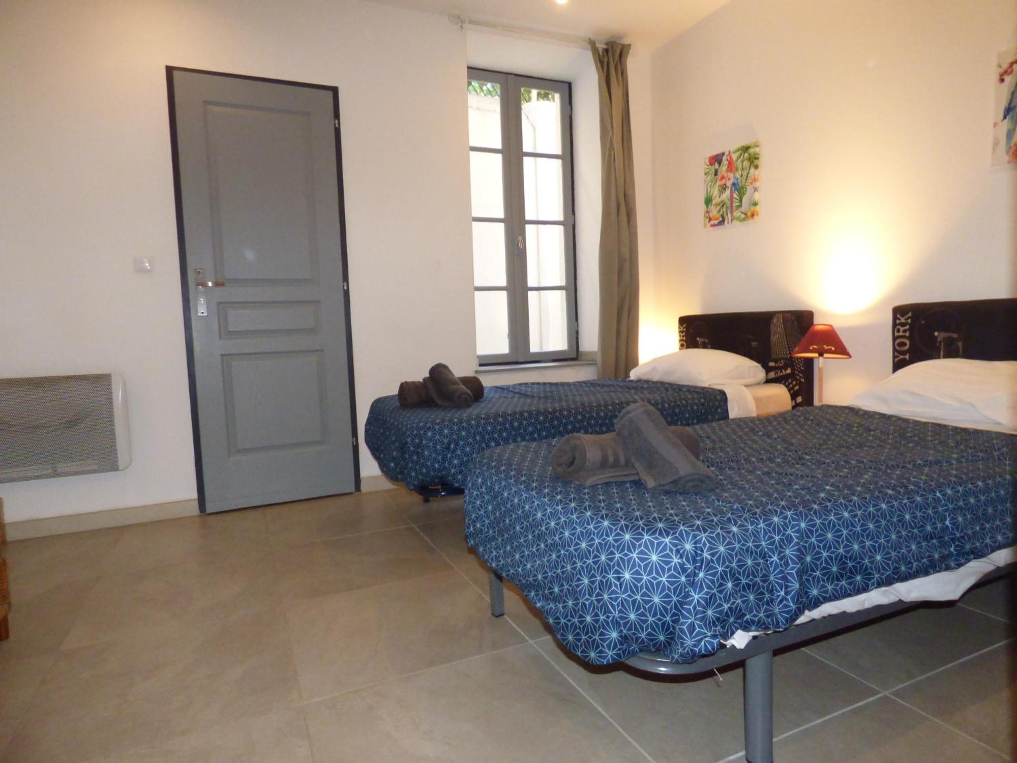 "Le Patio"-Meuble De Tourisme 3 Etoiles -Residence "Les Logis De Beziers"-Garage Optionnel-Coeur De Ville-Plages A 16Km ! Ngoại thất bức ảnh