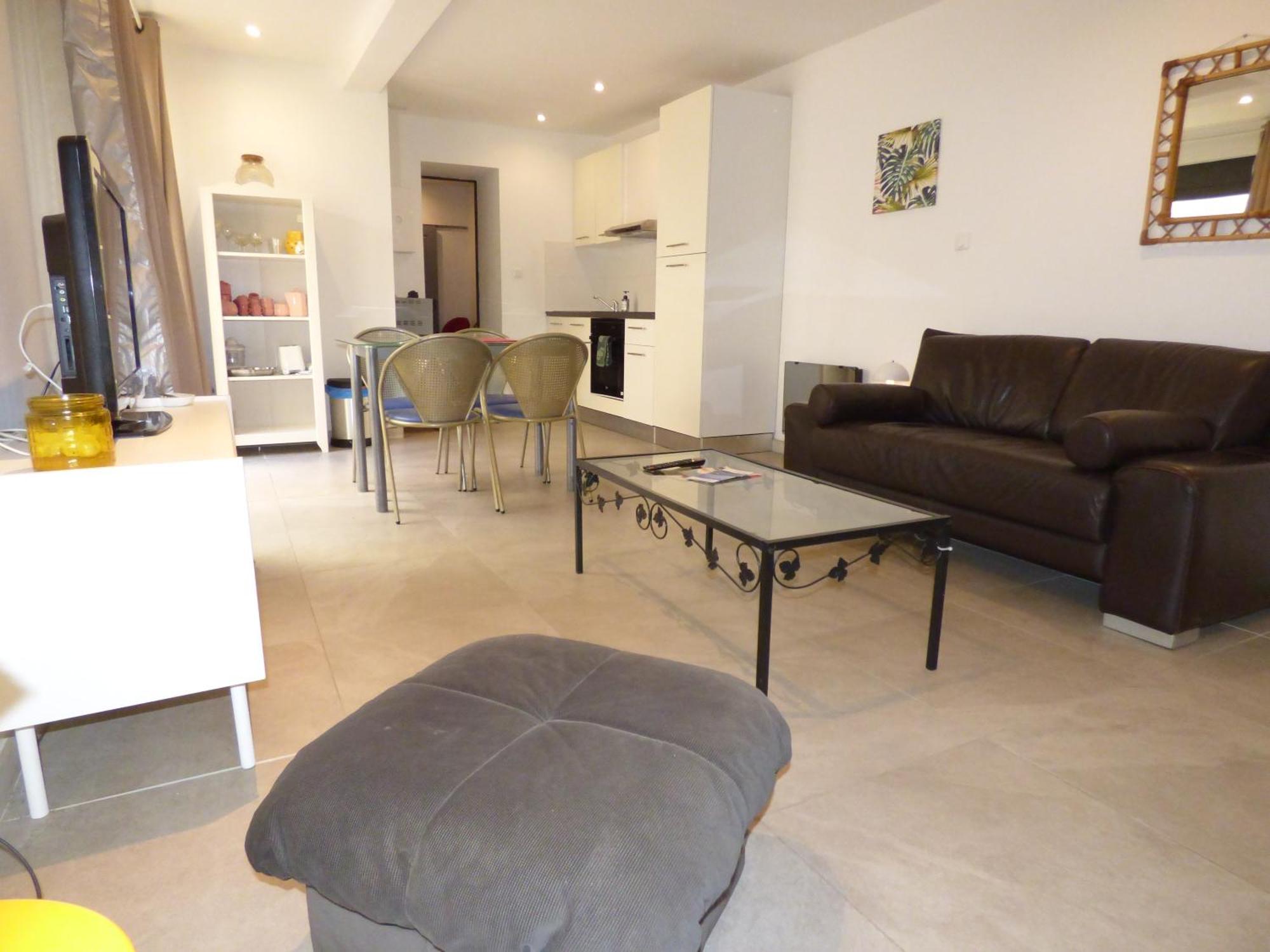 "Le Patio"-Meuble De Tourisme 3 Etoiles -Residence "Les Logis De Beziers"-Garage Optionnel-Coeur De Ville-Plages A 16Km ! Ngoại thất bức ảnh